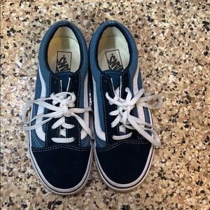 BLUE VANS
